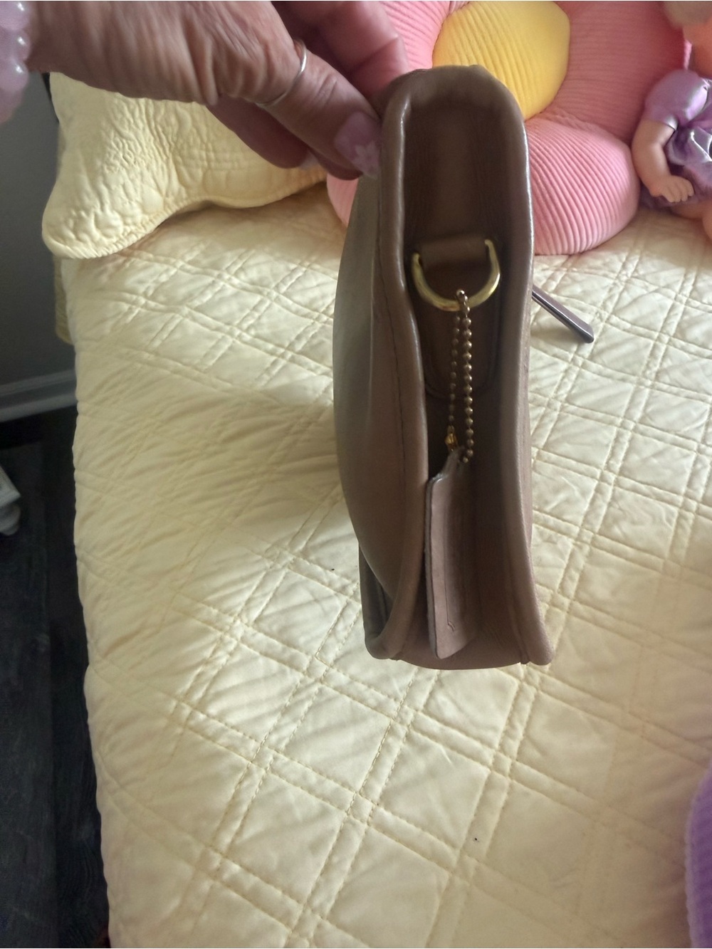 Coach Basic Bag in Putty - Picture 4 of 8